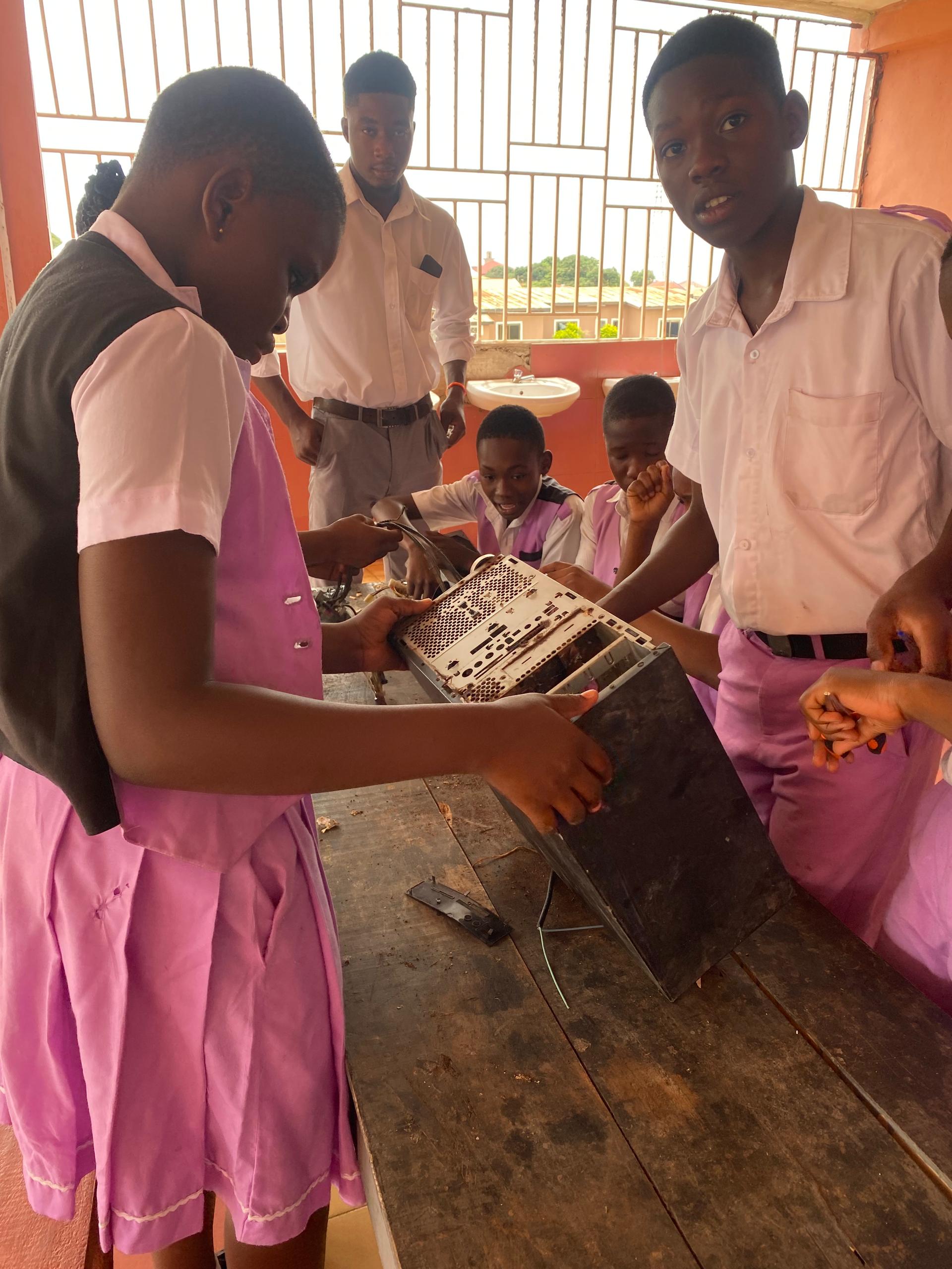 Computing Lesson - JHS 1-23